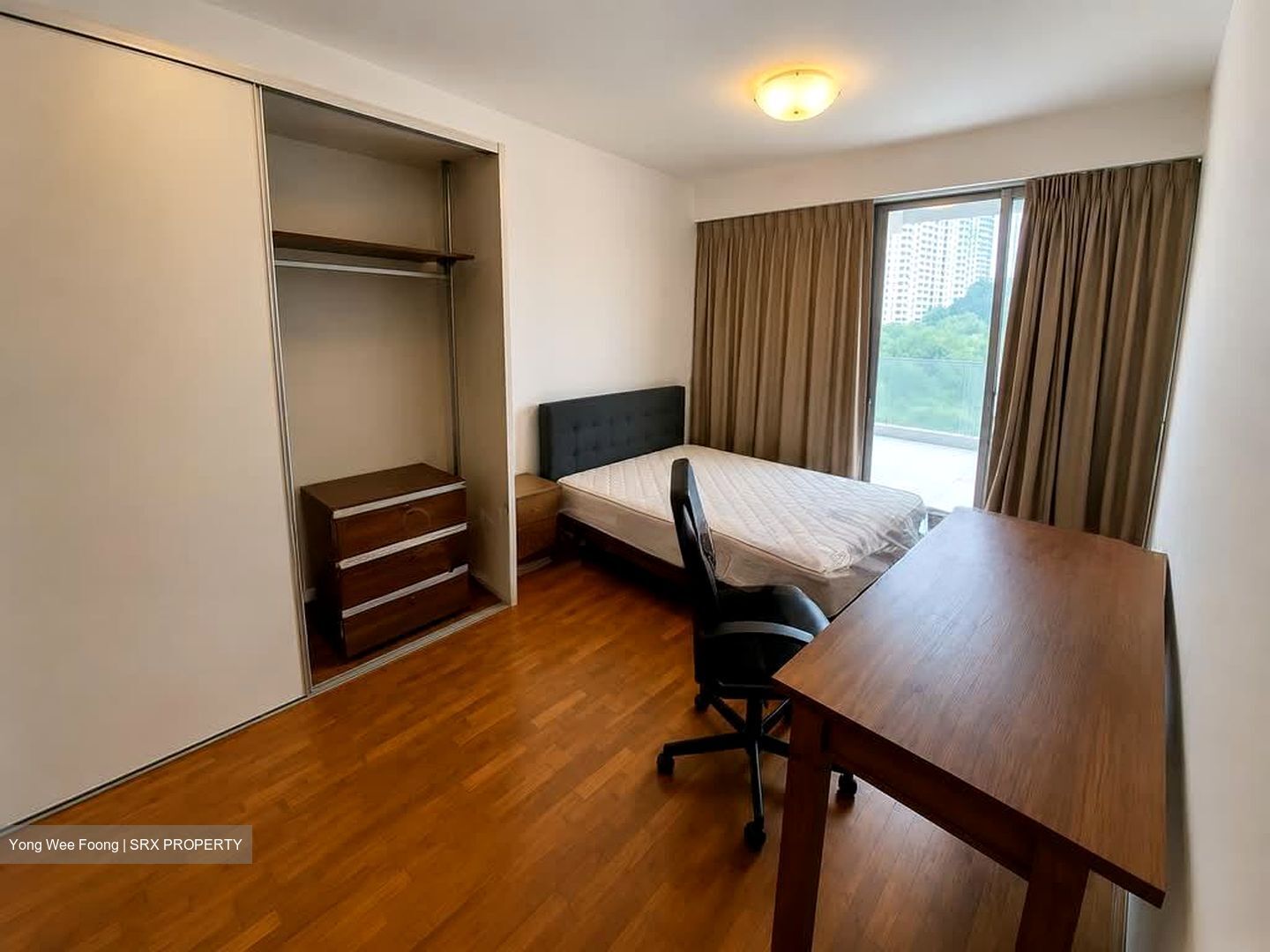 Centro Residences (D20), Condominium #556515791
